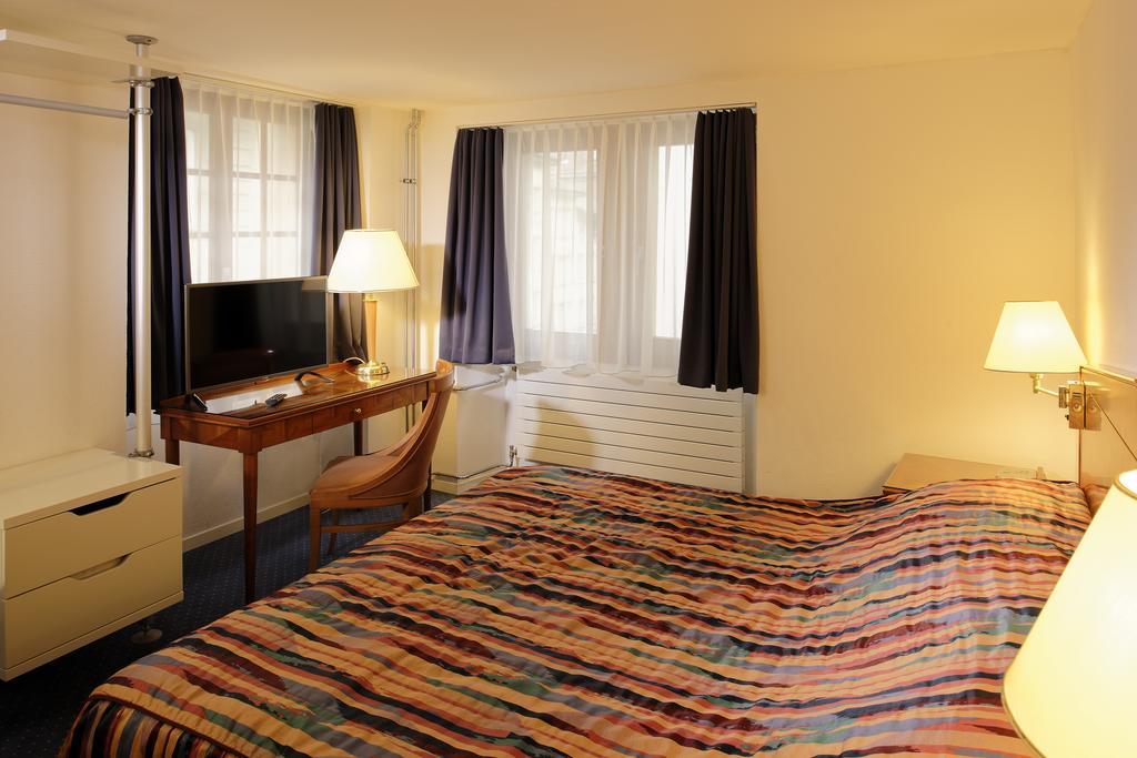 Hotel Hine Adon Fribourg Cameră foto