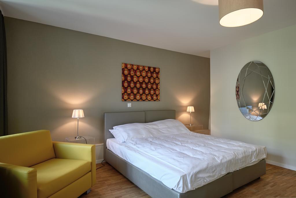 Hotel Hine Adon Fribourg Exterior foto