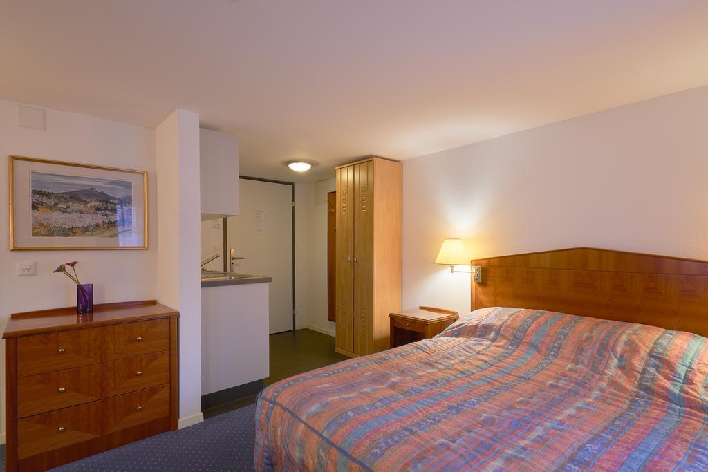 Hotel Hine Adon Fribourg Exterior foto