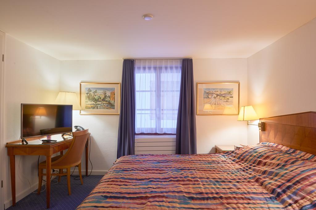 Hotel Hine Adon Fribourg Exterior foto